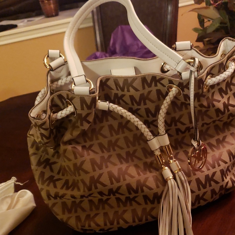 Purse